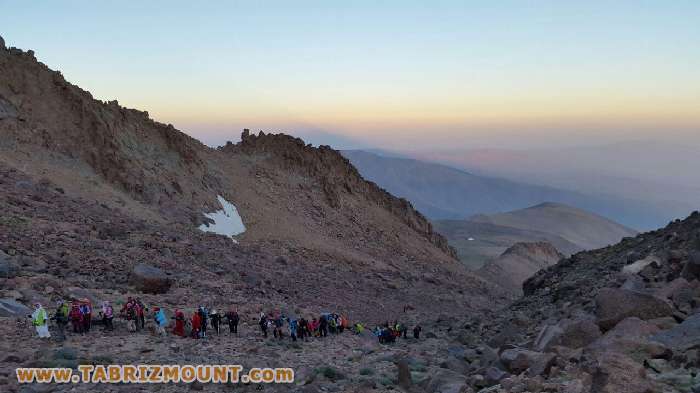 گزارش تصویری 1 /  صعود سراسری بانوان به قله سبلان به میزبانی هیات کوهنوردی و صعودهای ورزشی استان آذربایجان شرقی