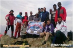 با شعار هر کوهنورد، یک محافظ محیط زیست ، کوهنوردان هیئت کوهنوردی شهرستان هریس قله کمتال را صعود کردند